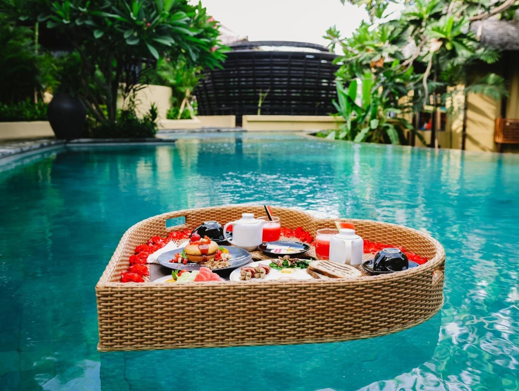 Canggu Cabana Resort & Spa By Ini Vie Hospitality Dış mekan fotoğraf
