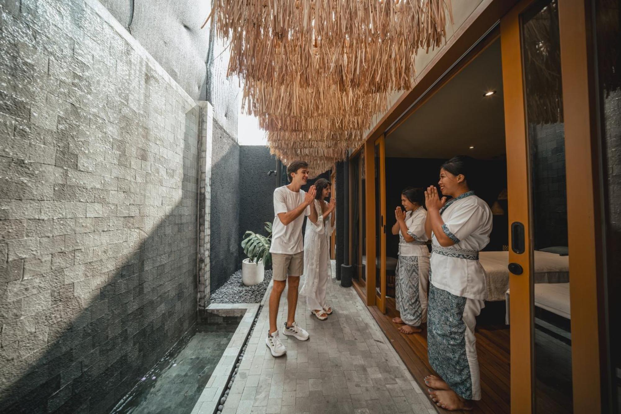 Canggu Cabana Resort & Spa By Ini Vie Hospitality Dış mekan fotoğraf